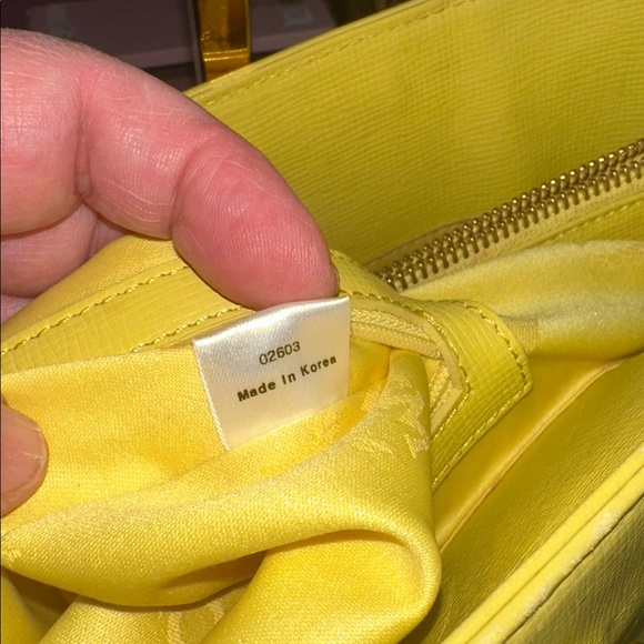 MCM Yellow Tote Bag - Picture 7 of 17